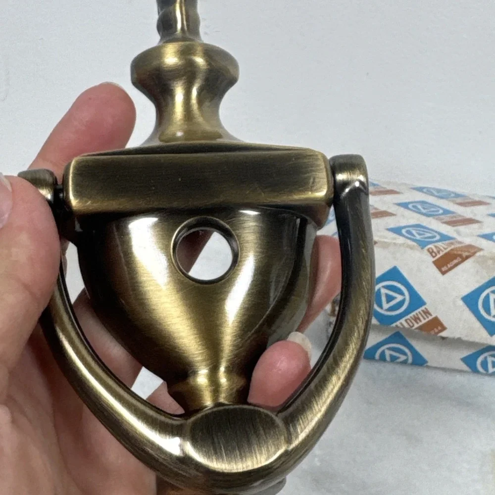 Baldwin 0101 Colonial Door Knocker, Antique Satin Brass W/Oberv-o-Scope